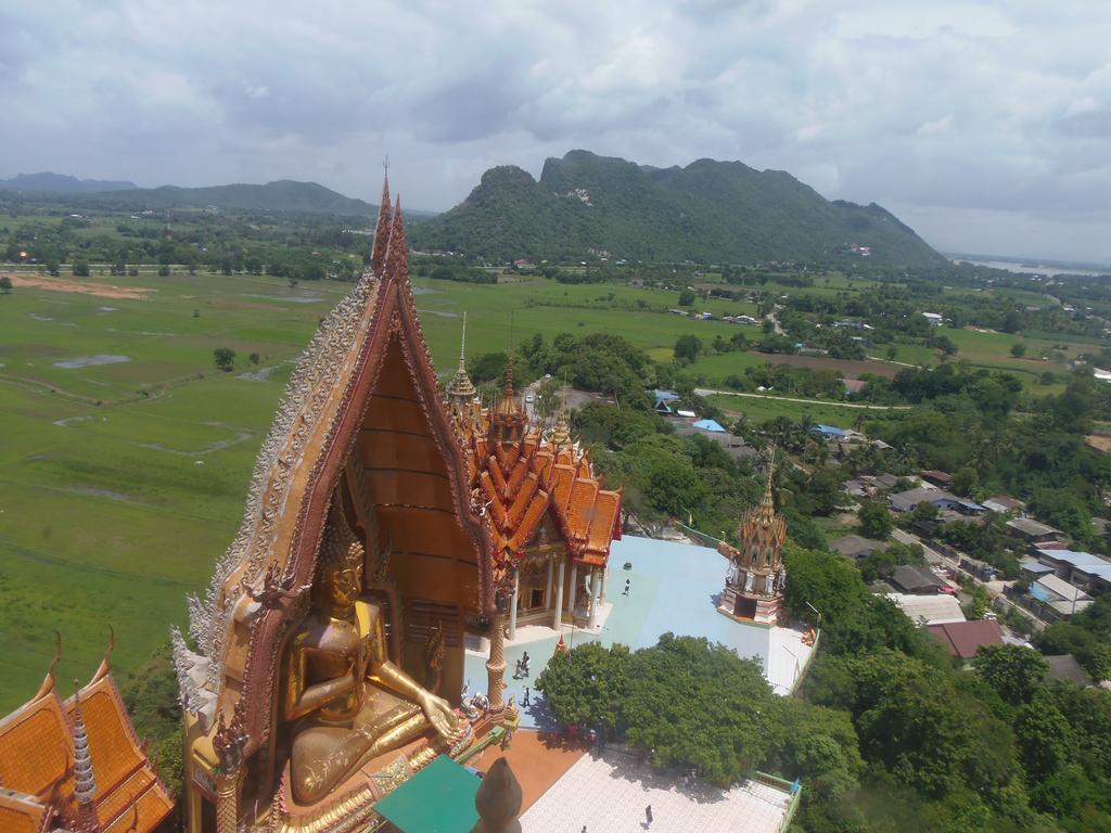 Prelude Hotel Kanchanaburi Exterior foto